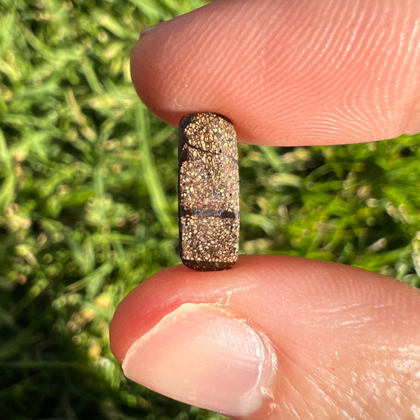 1.43 Ct small boulder opal