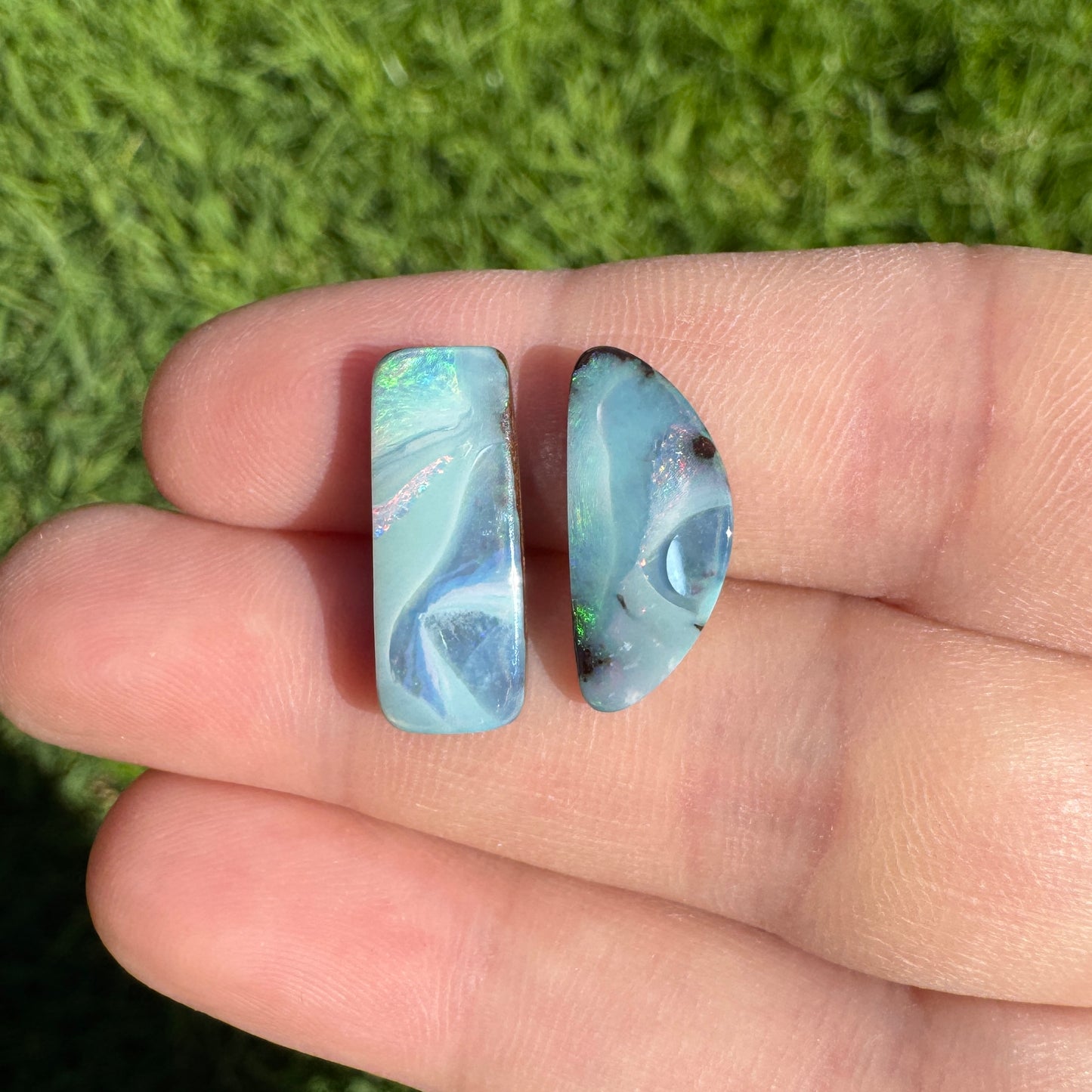 8.04 Ct two piece boulder opal set