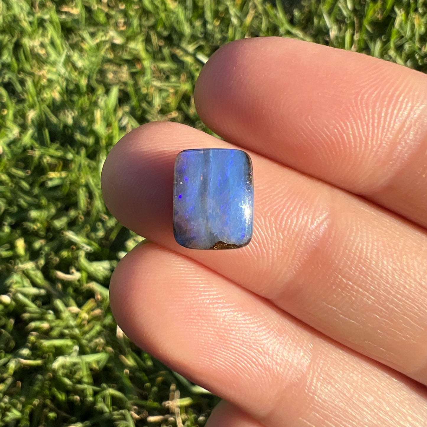 2.89 Ct small boulder opal