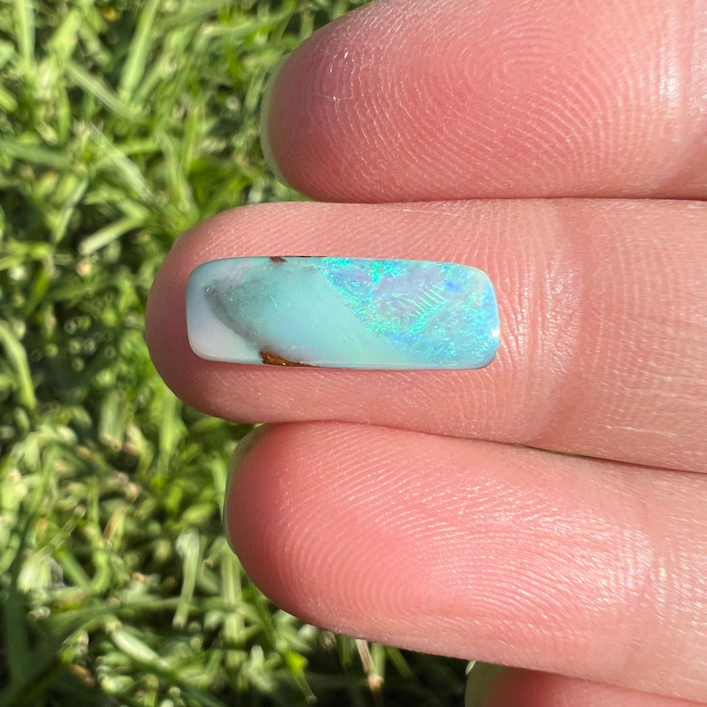 2.84 Ct small boulder opal