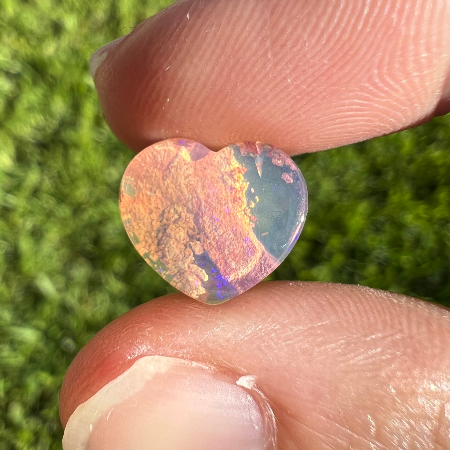 2.35 Ct heart wood replacement opal