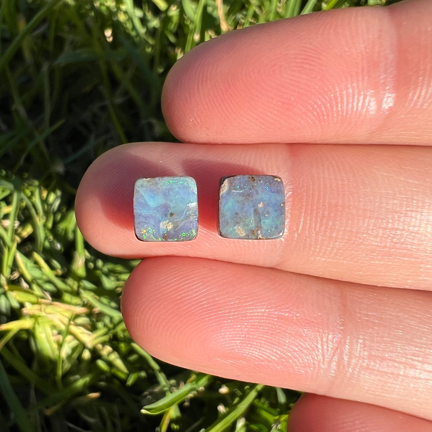 2.50 Ct boulder opal pair