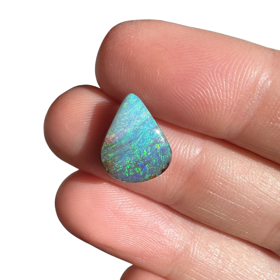 3.63 Ct teardrop boulder opal