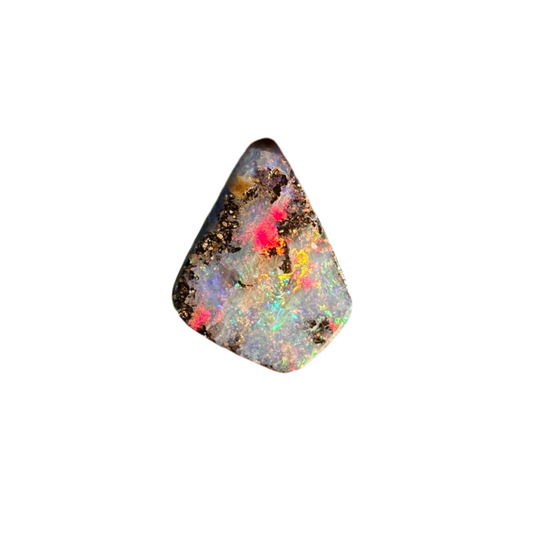 3.78 Ct small boulder opal