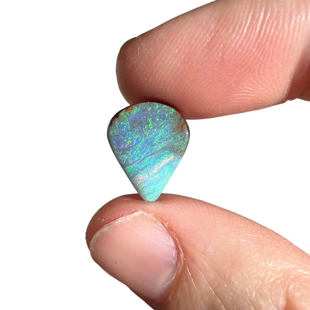 3.63 Ct teardrop boulder opal