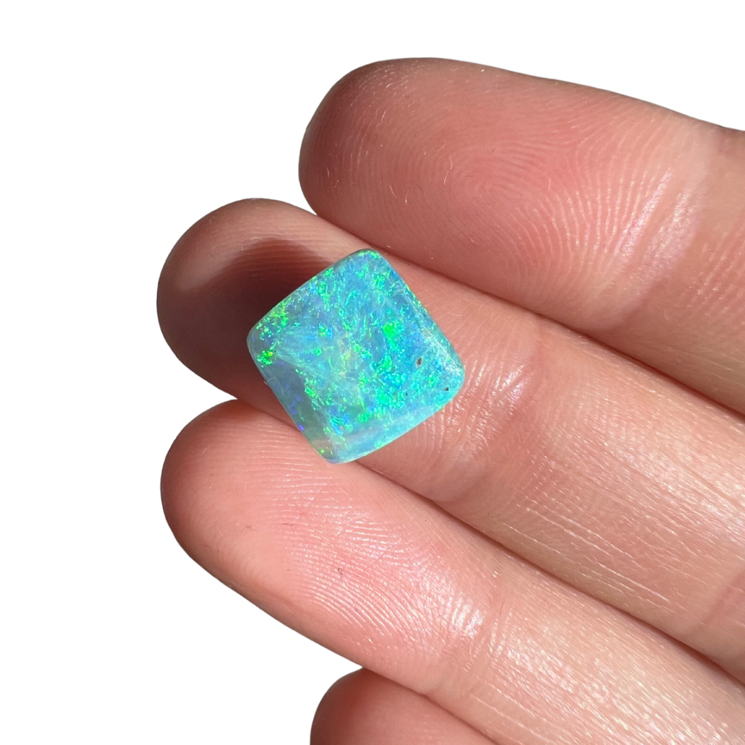 3.97 Ct ocean boulder opal