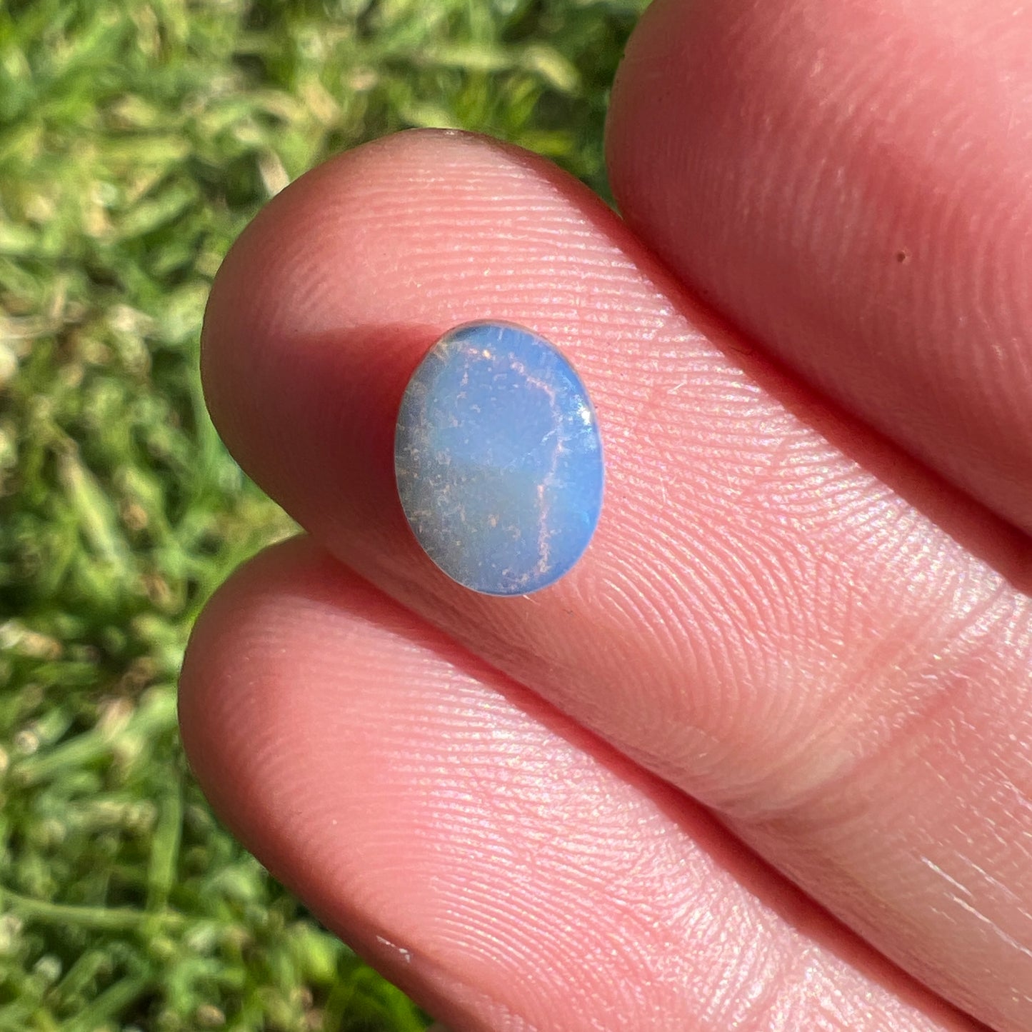 0.94 Ct extra small boulder opal