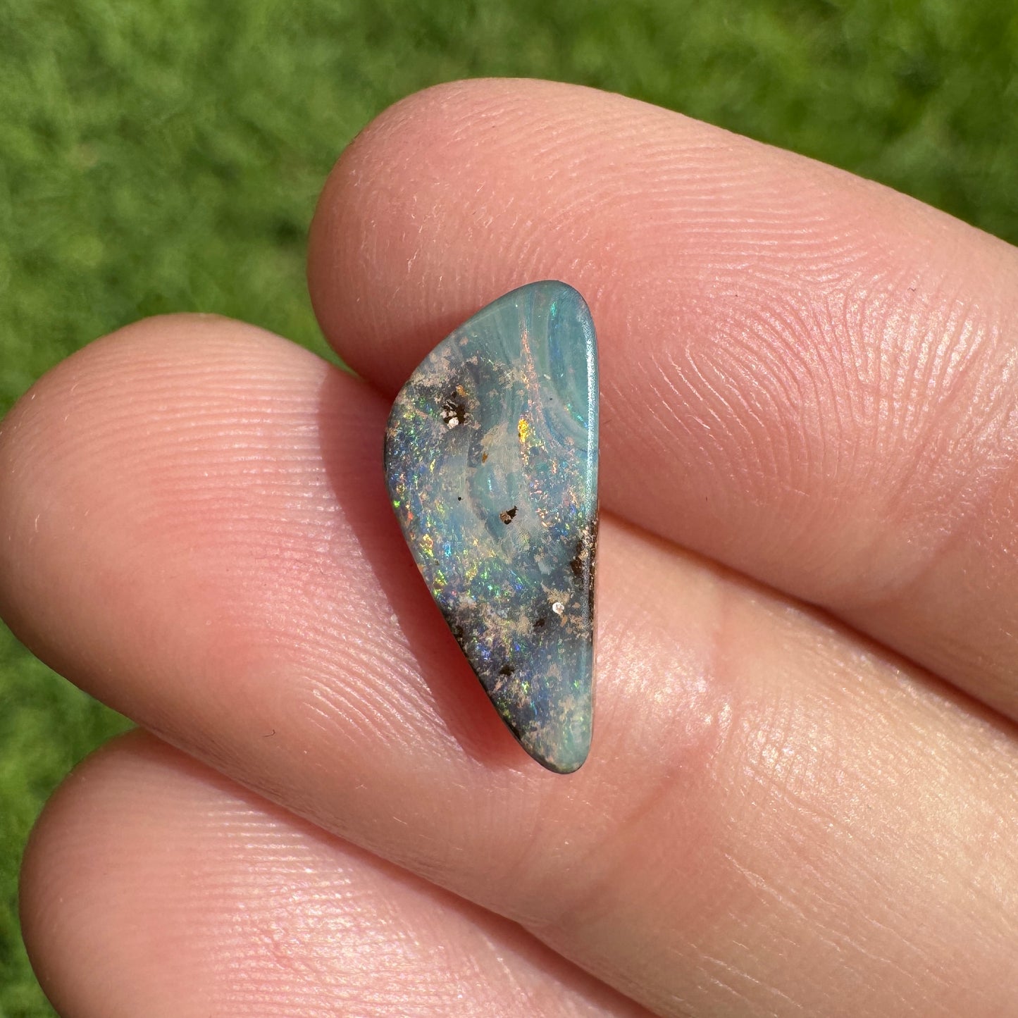 2.16 Ct small boulder opal