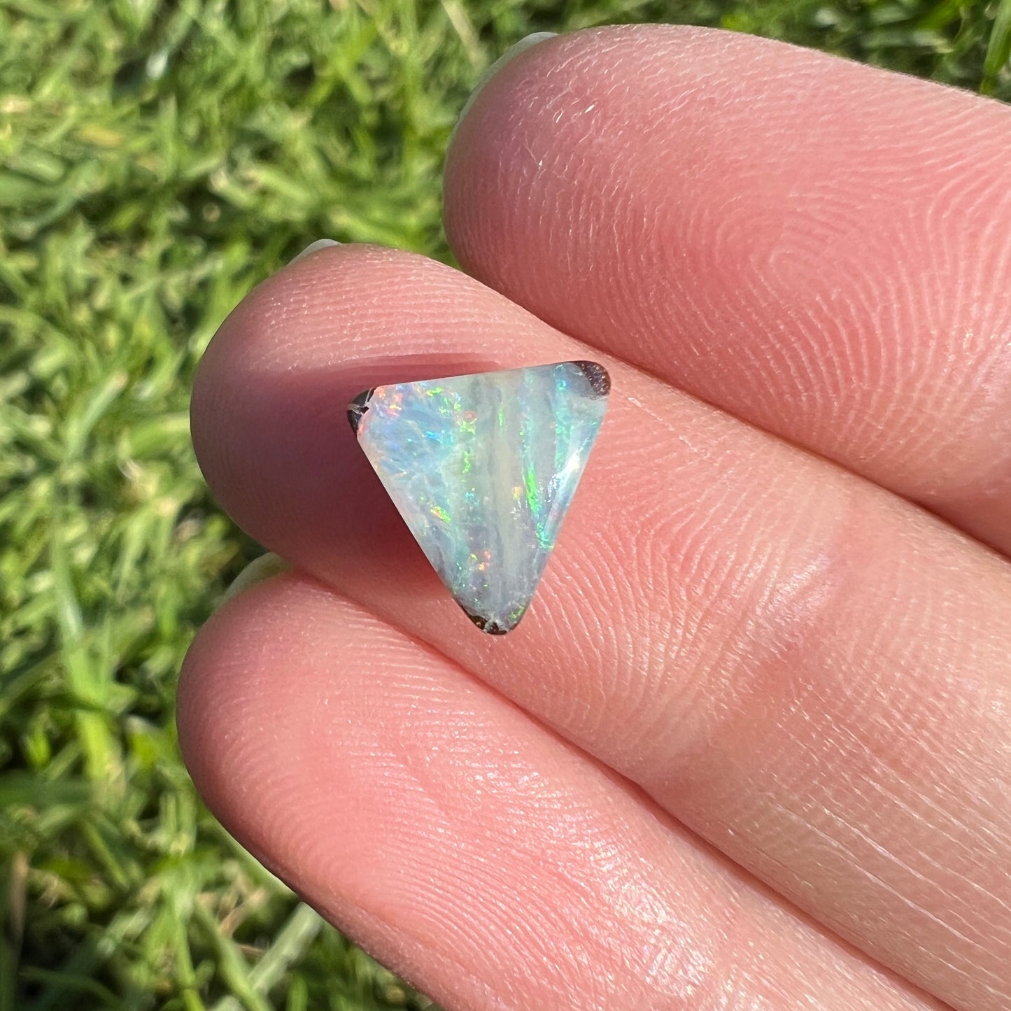 1.51 Ct small boulder opal
