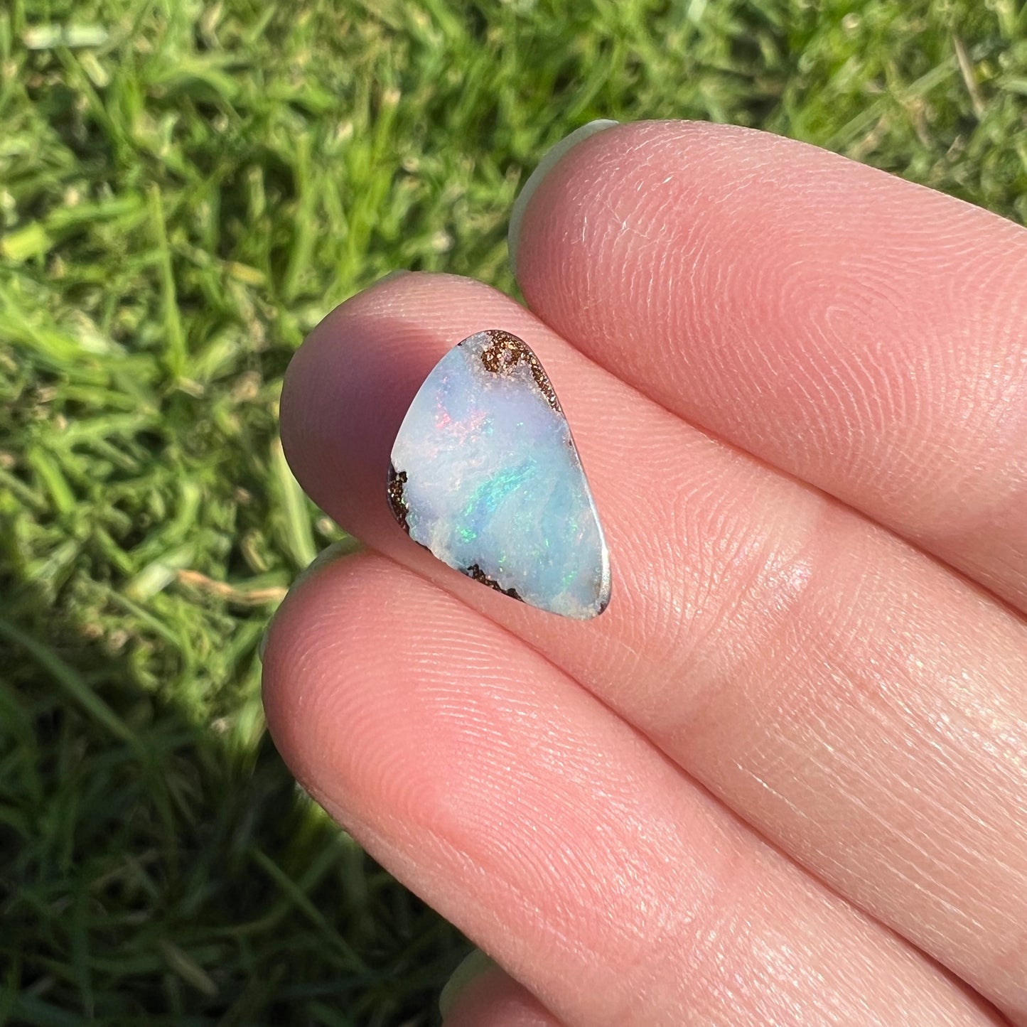 2.23 Ct small boulder opal