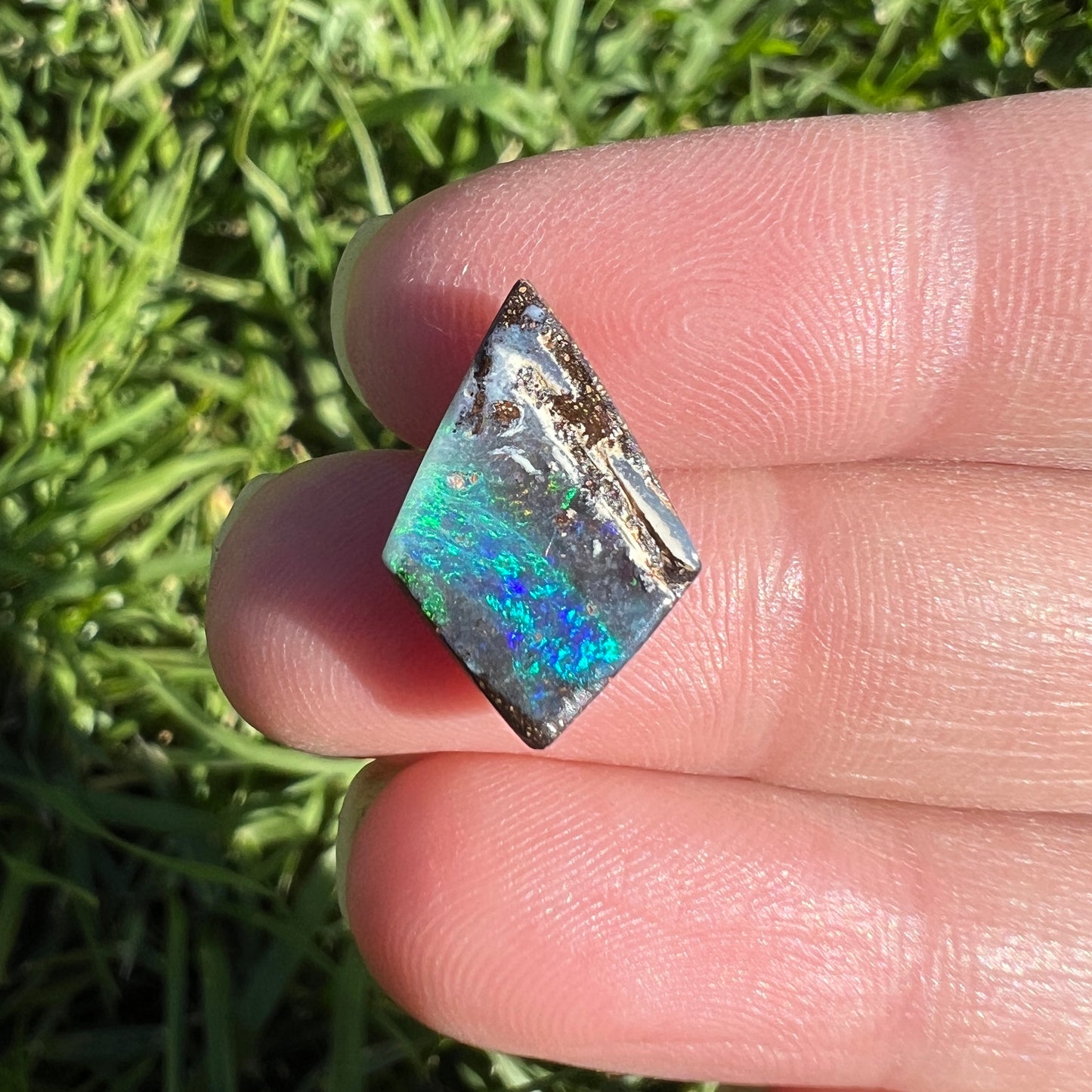 5.36 Ct small boulder opal