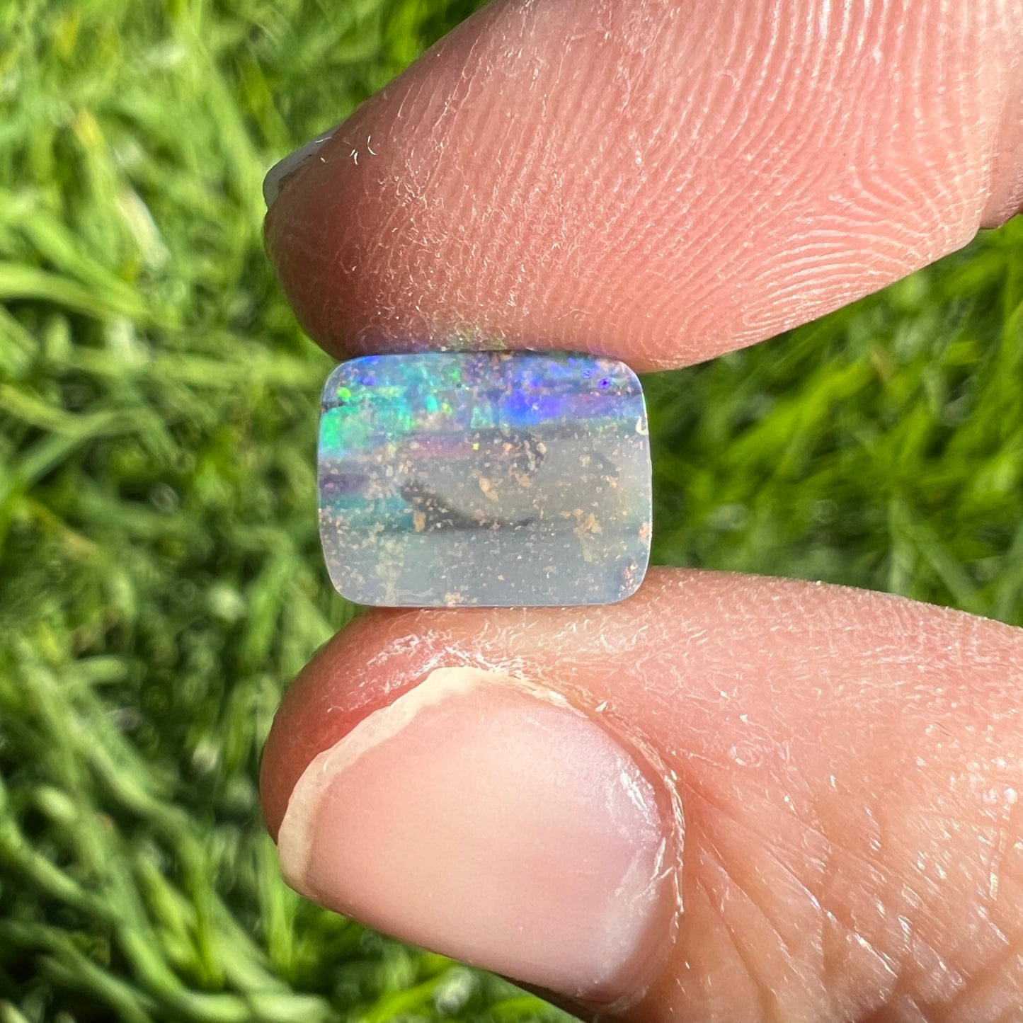 3.03 Ct small boulder opal