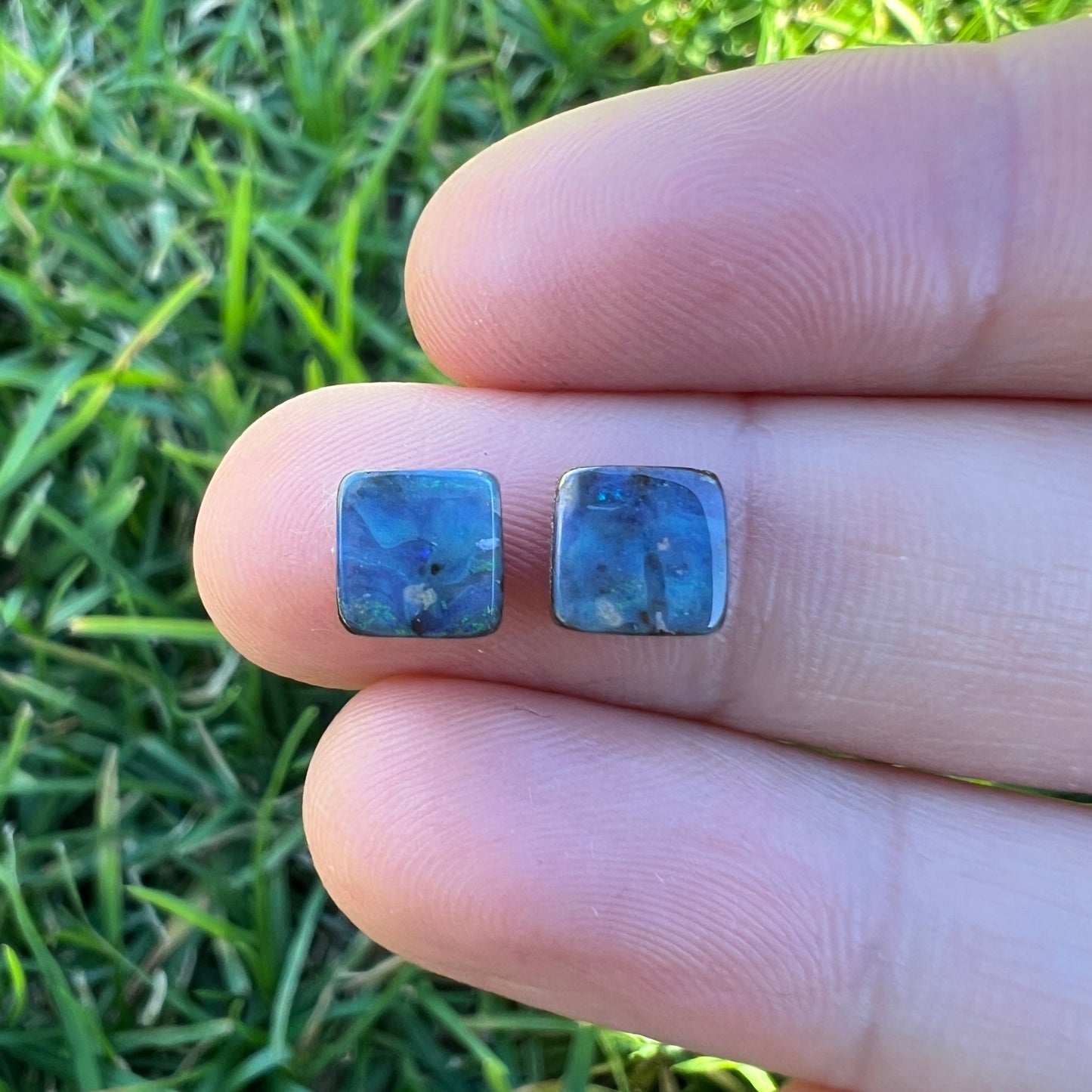 2.50 Ct boulder opal pair