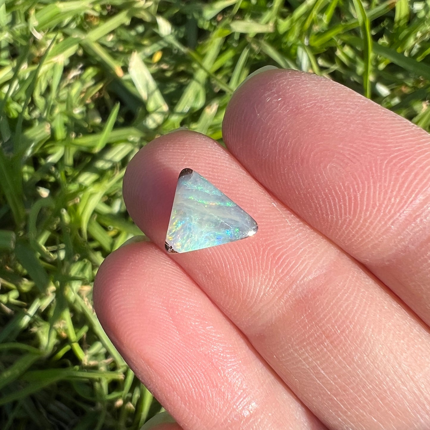 1.51 Ct small boulder opal