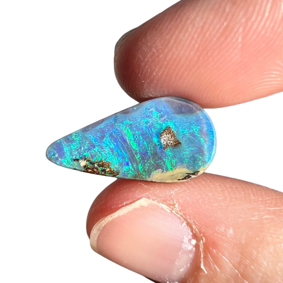 5.76 Ct green-blue boulder opal