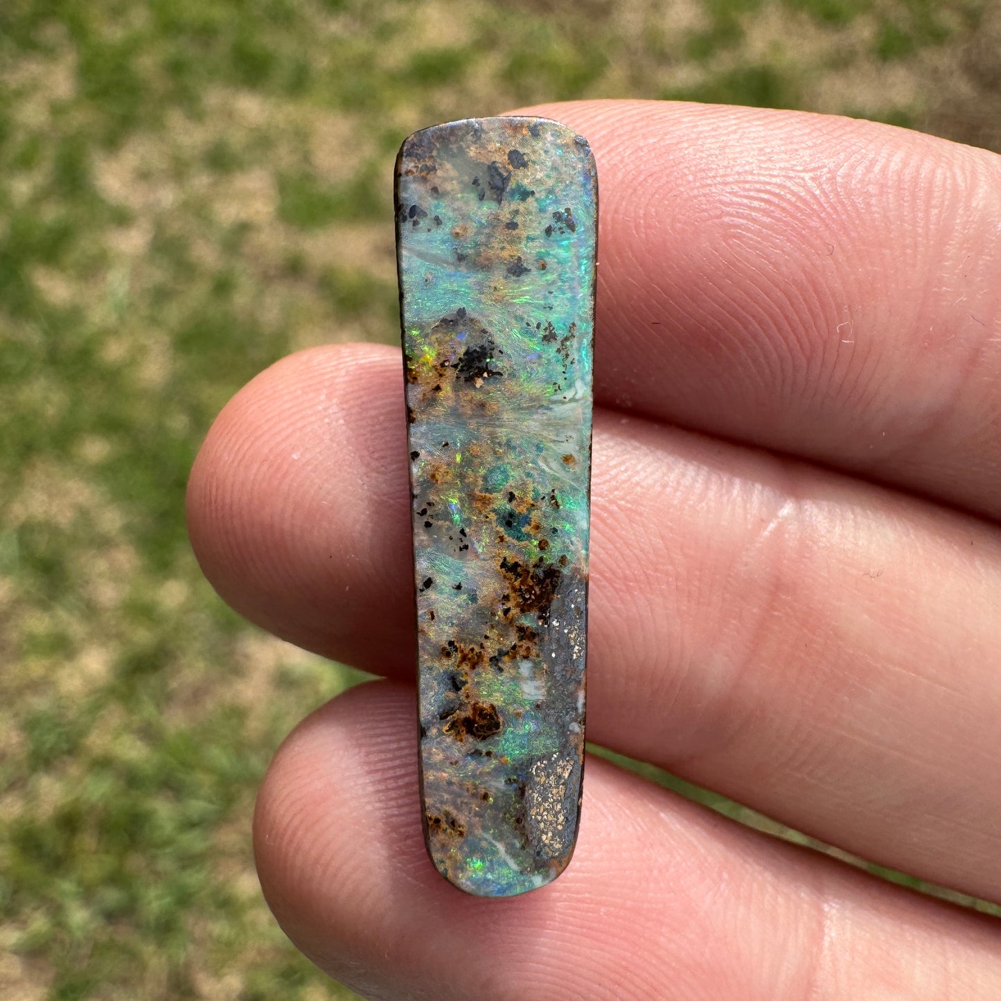 6.31 Ct narrow boulder opal