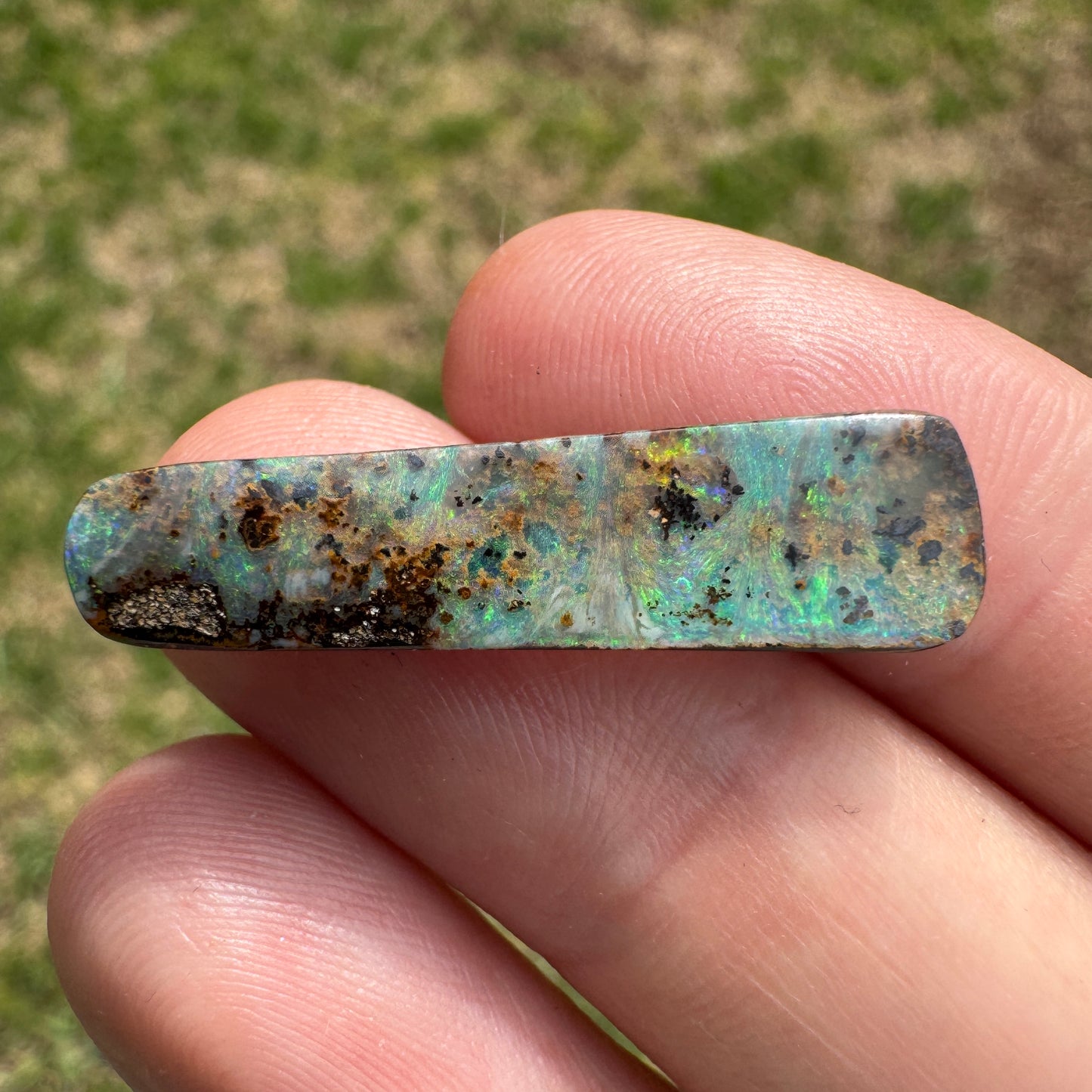 6.31 Ct narrow boulder opal