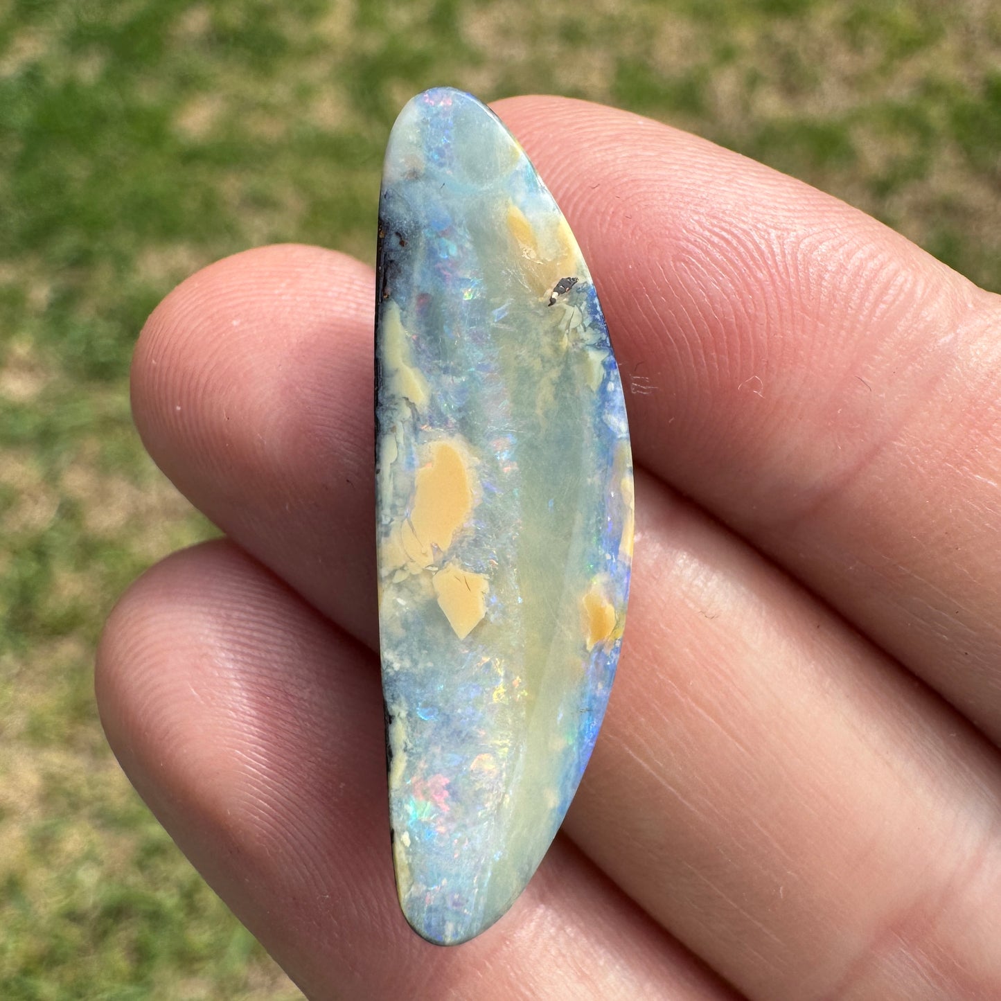 11.89 Ct large boulder opal