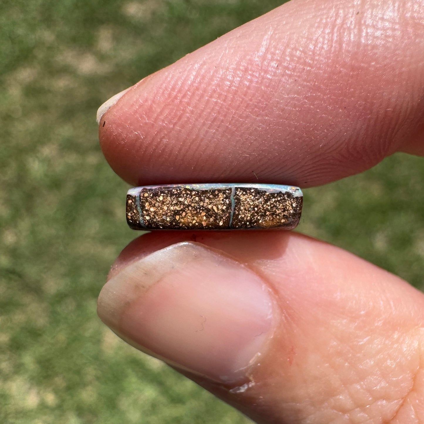 4.97 Ct small boulder opal