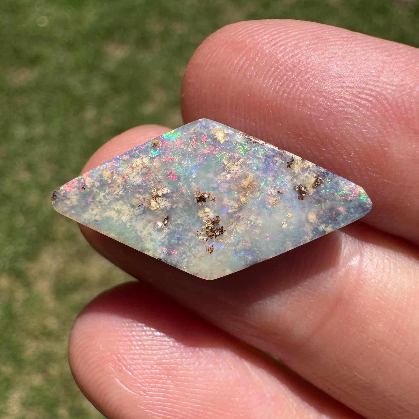 5.45 Ct diamond-shaped boulder opal