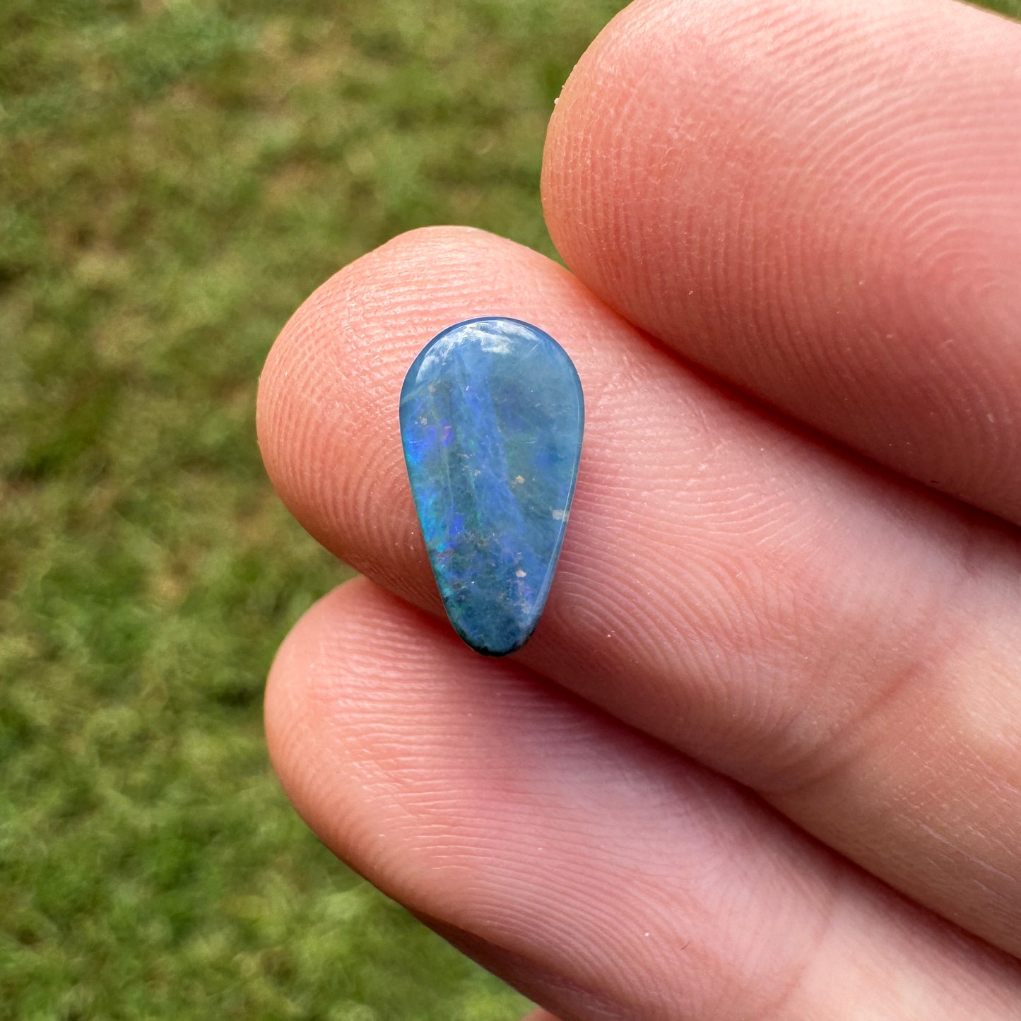 1.04 Ct small boulder opal