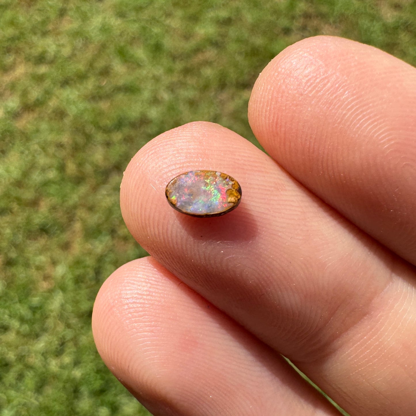 0.36 Ct extra small boulder opal
