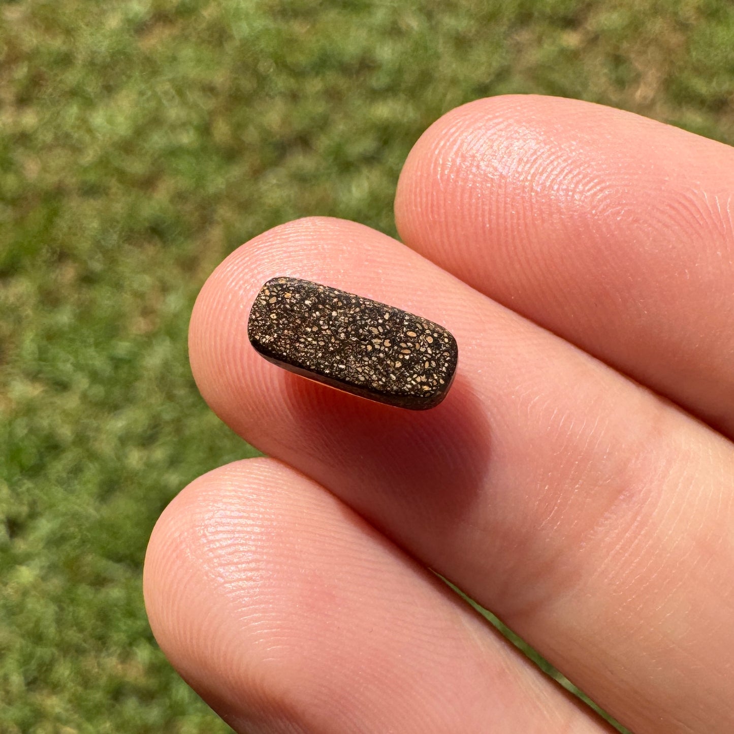 1.35 Ct small boulder opal