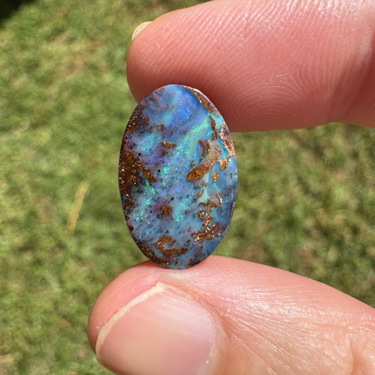 6.83 Ct small boulder opal