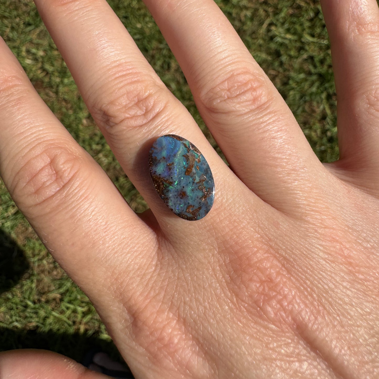 6.83 Ct small boulder opal