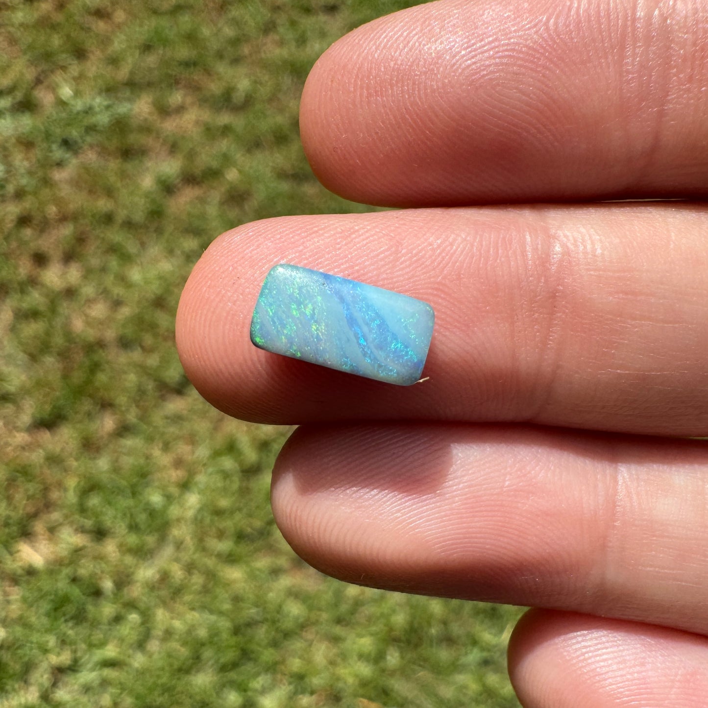 1.70 Ct small boulder opal