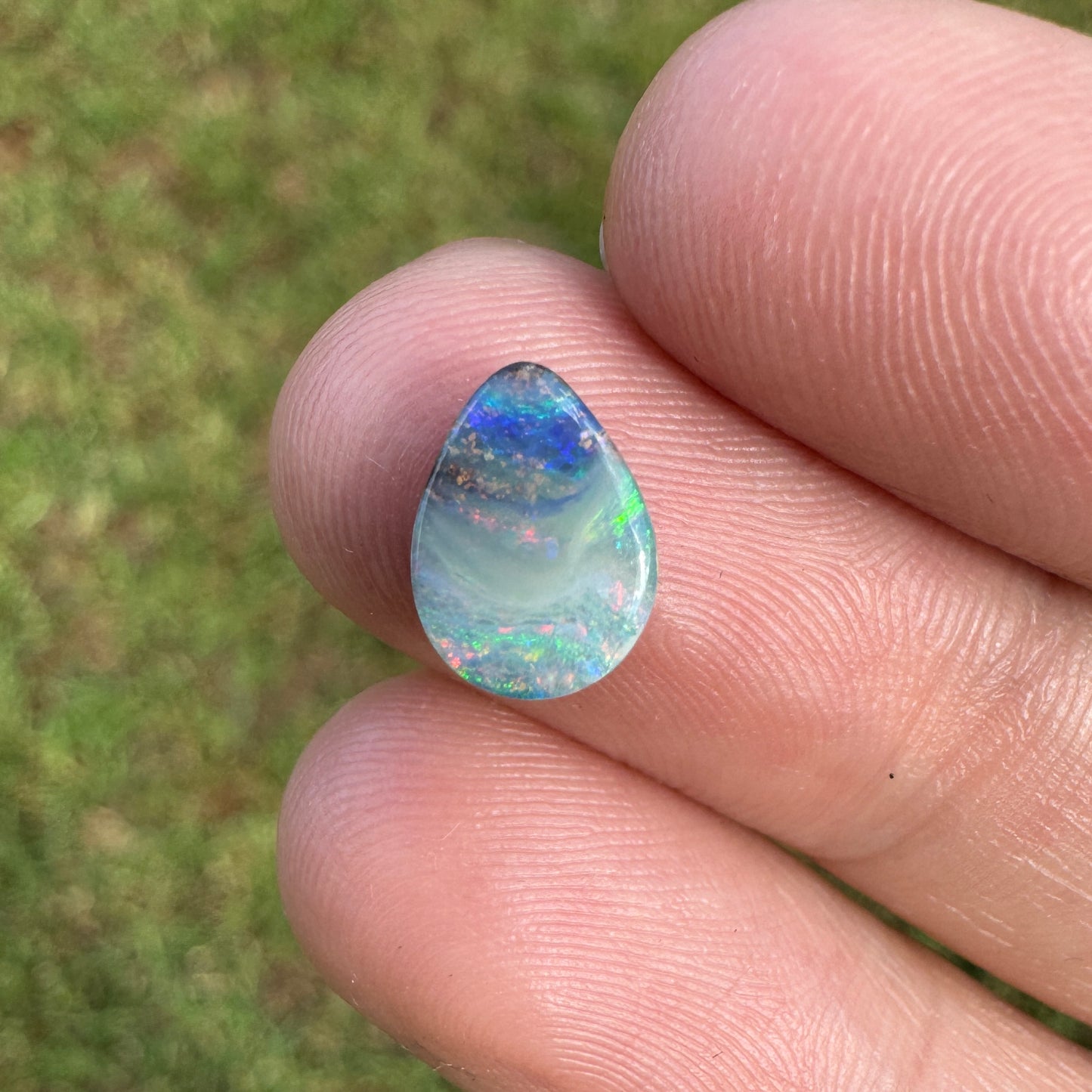 1.35 Ct small boulder opal