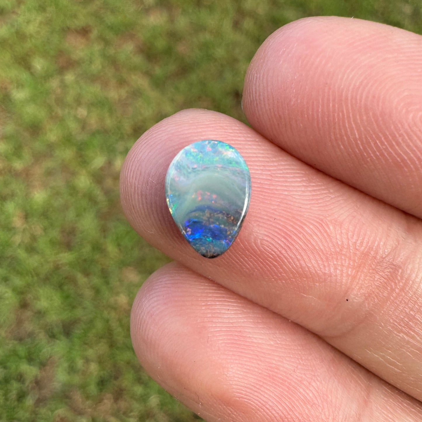 1.35 Ct small boulder opal
