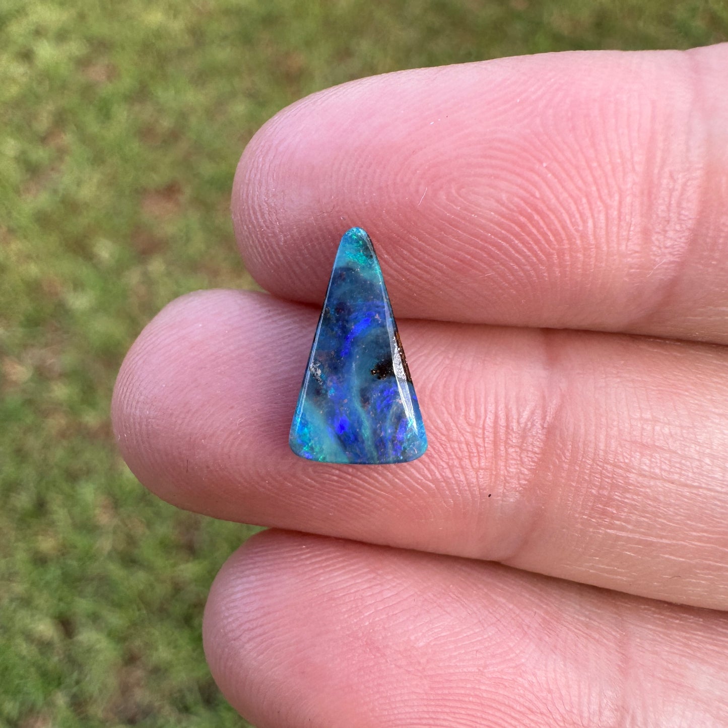 1.35 Ct small boulder opal