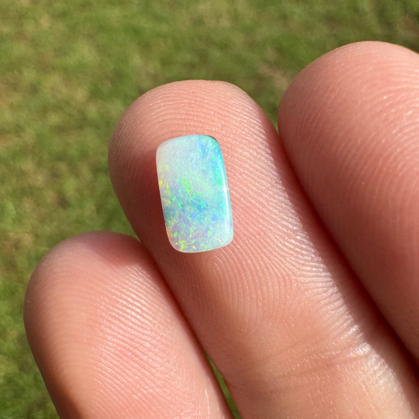 0.68 Ct small boulder opal