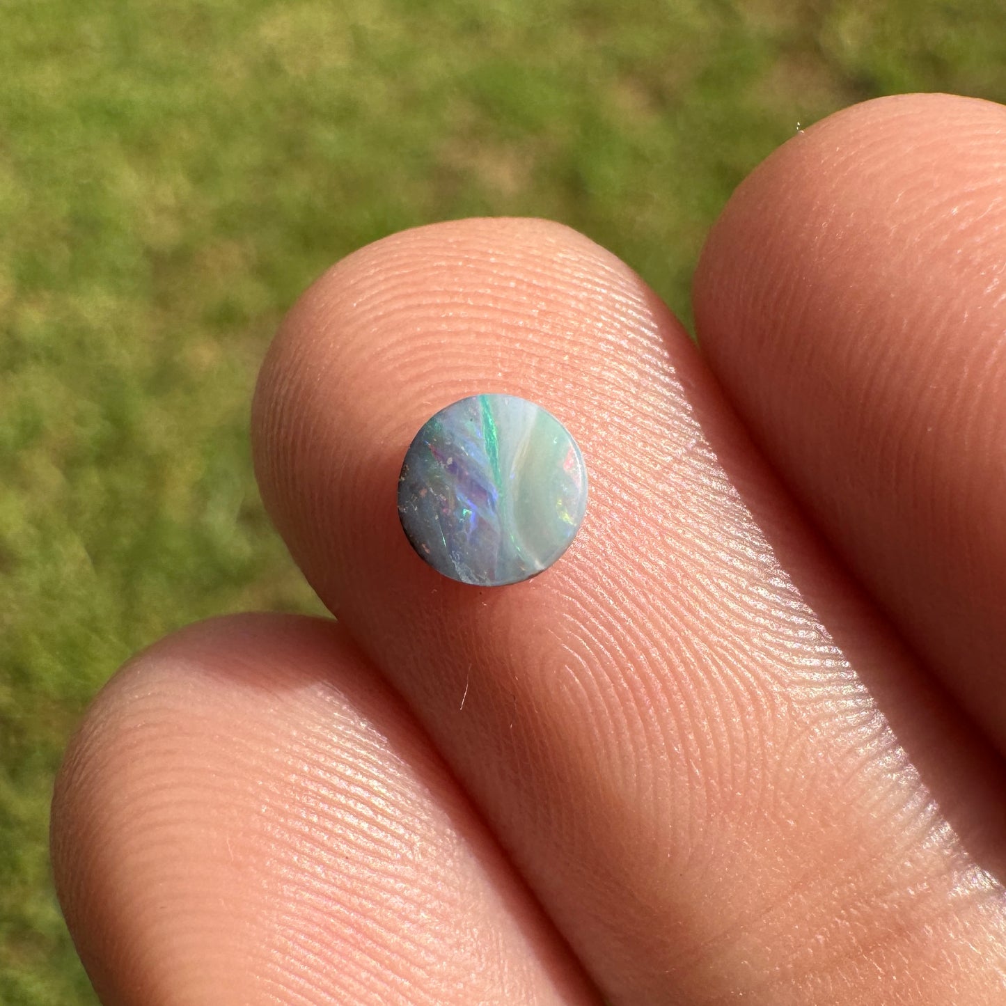 0.38 Ct extra small boulder opal