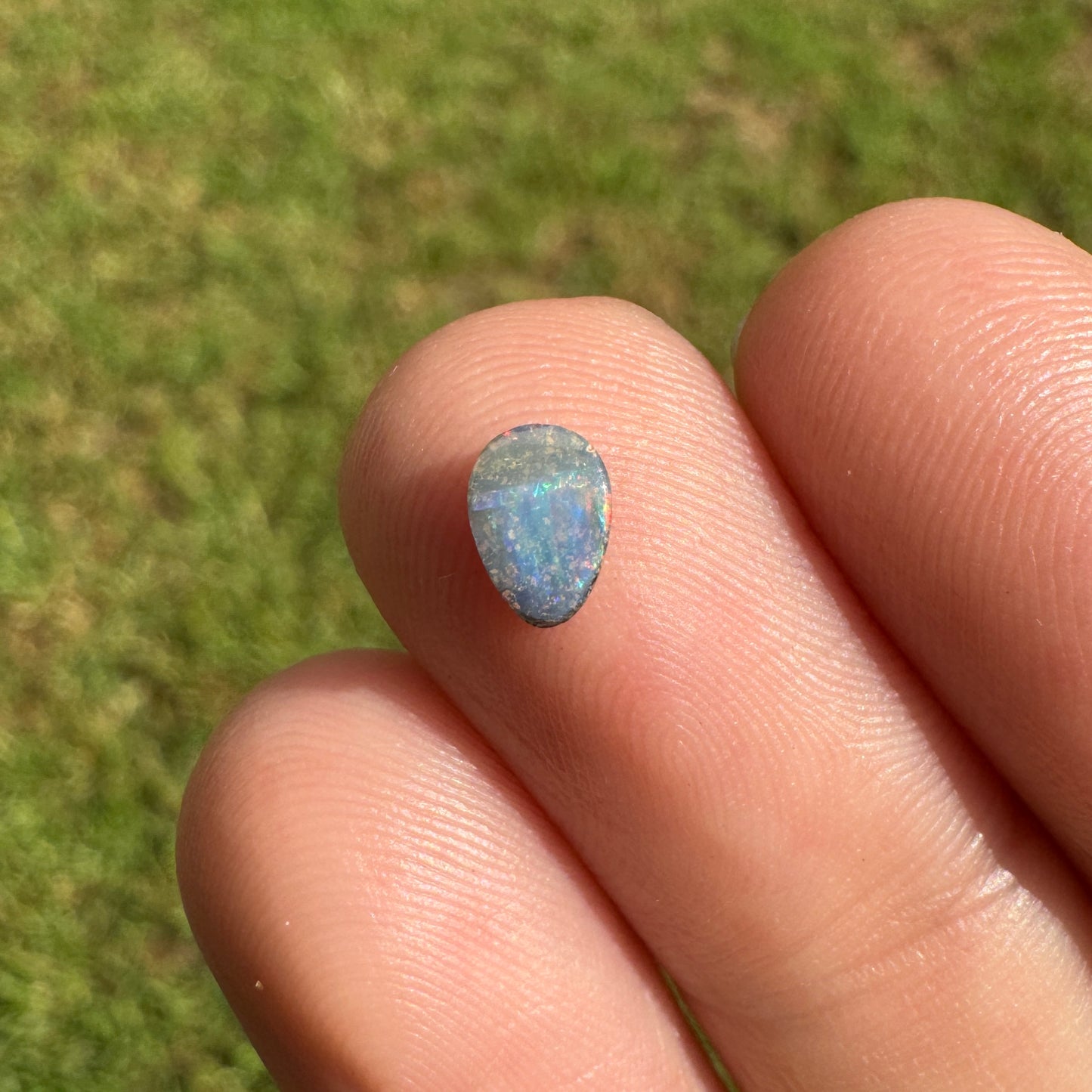 0.32 Ct extra small boulder opal