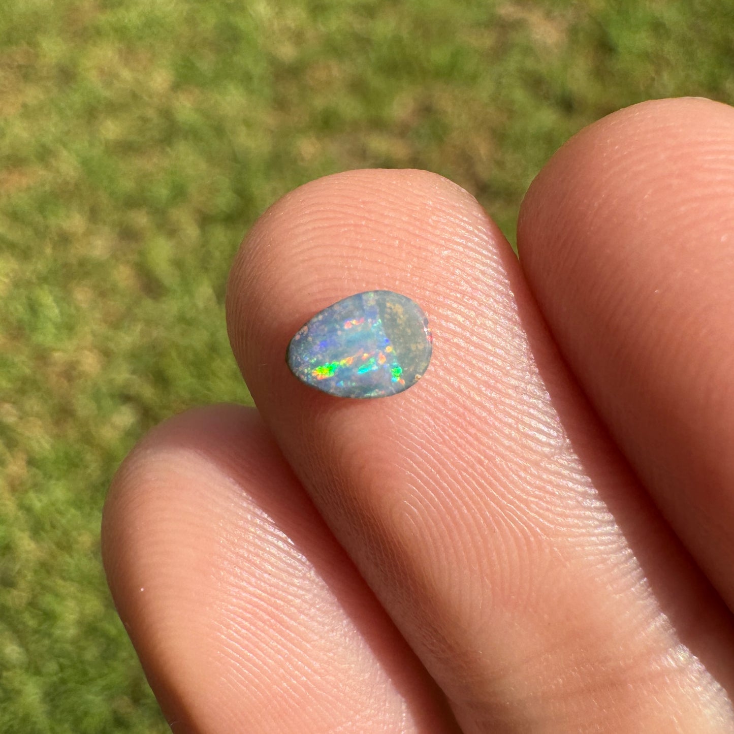 0.32 Ct extra small boulder opal