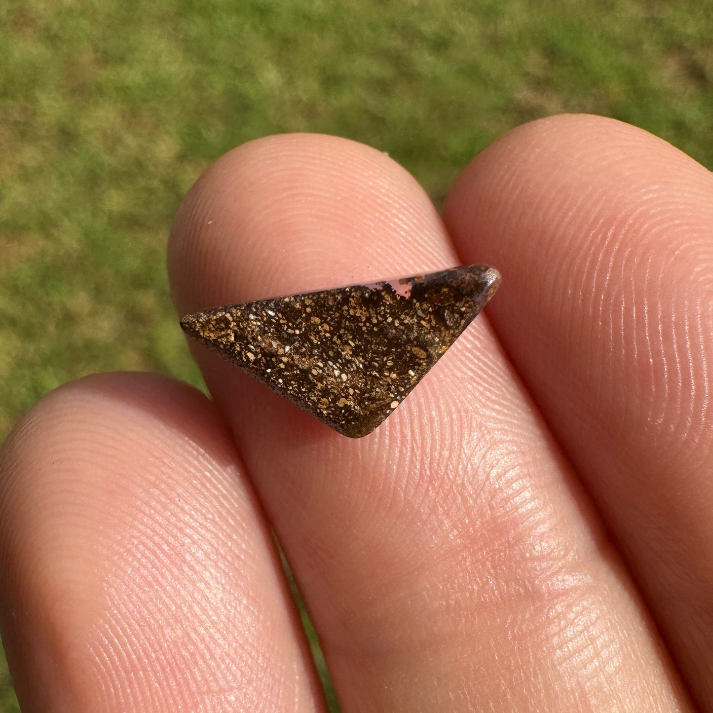 1.32 Ct small boulder opal
