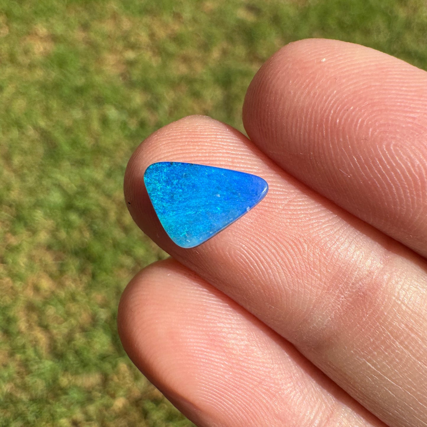 1.62 Ct blue boulder opal