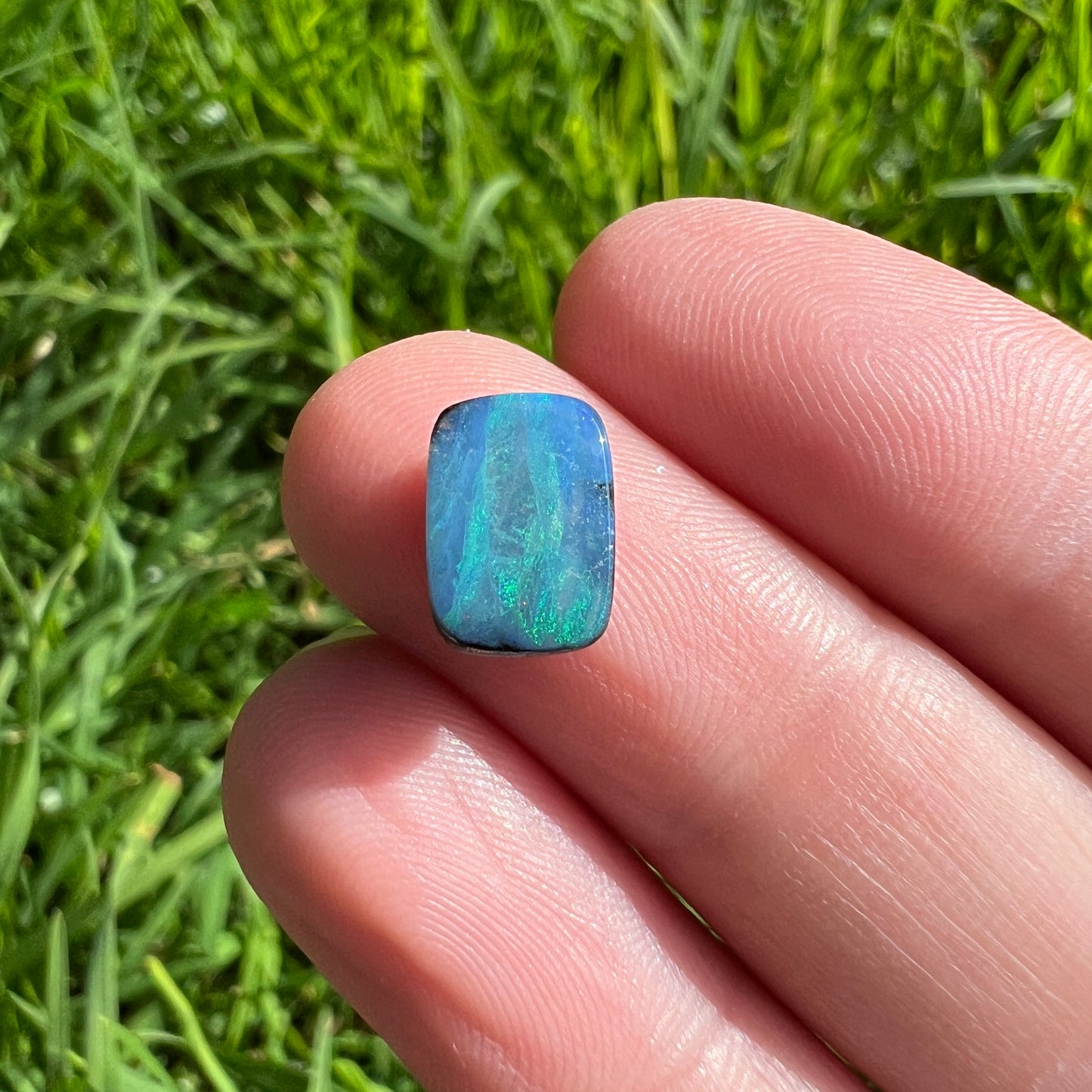 2.18 Ct small boulder opal