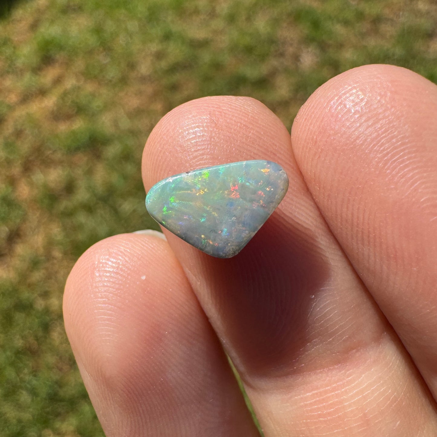 1.28 Ct small boulder opal