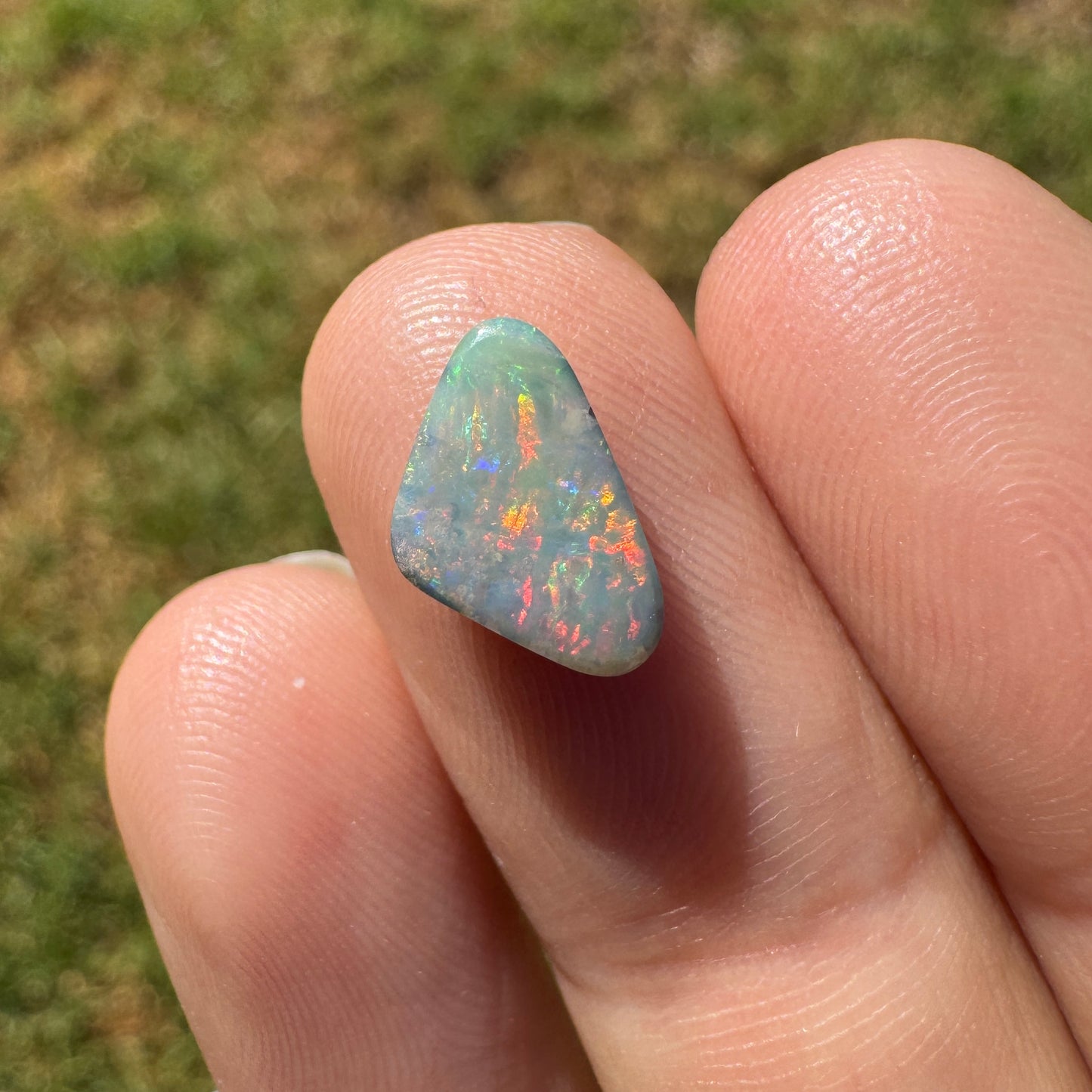 1.28 Ct small boulder opal