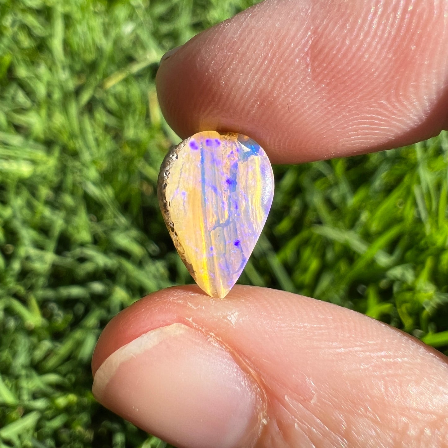 2.50 Ct 3D Wood replacement opal