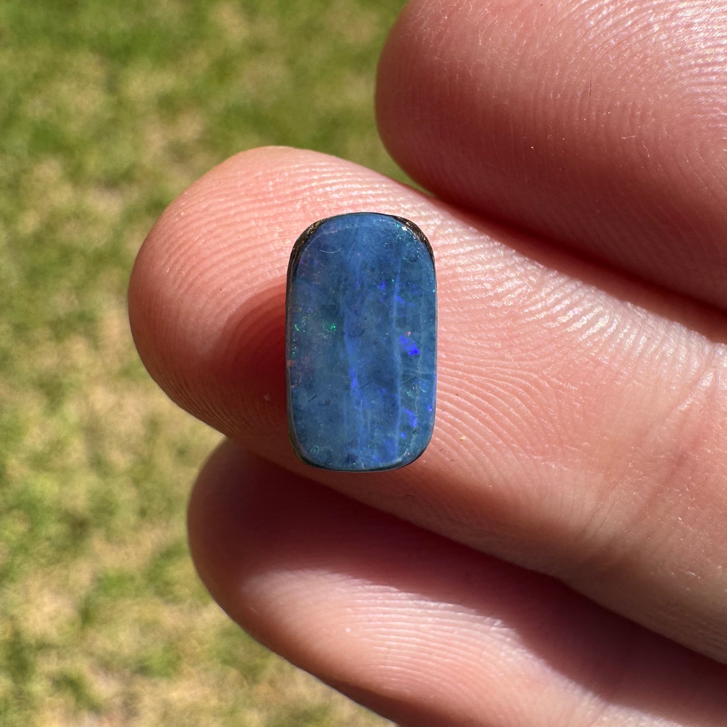 1.59 Ct small boulder opal - Broken River Mining
