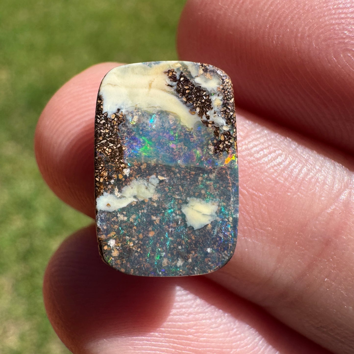 4.27 Ct small boulder opal - Broken River Mining