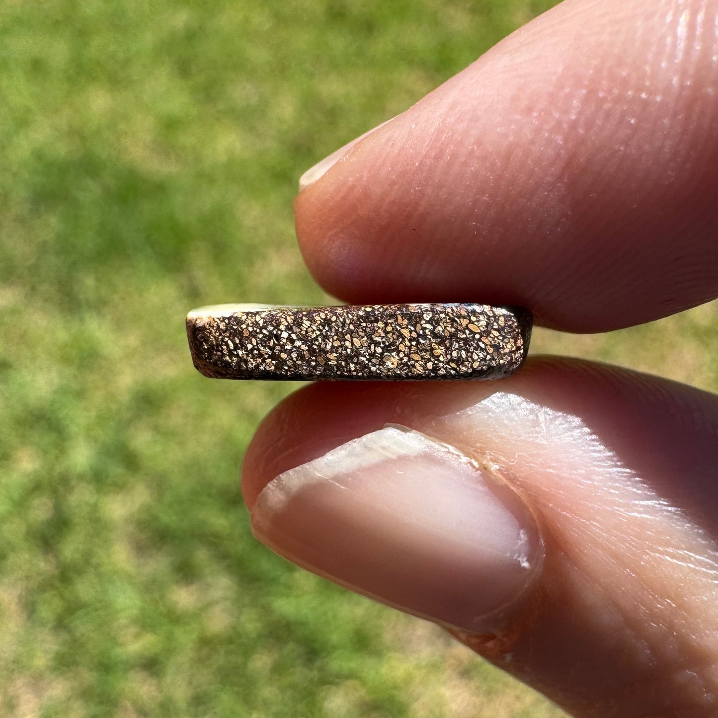 4.27 Ct small boulder opal - Broken River Mining