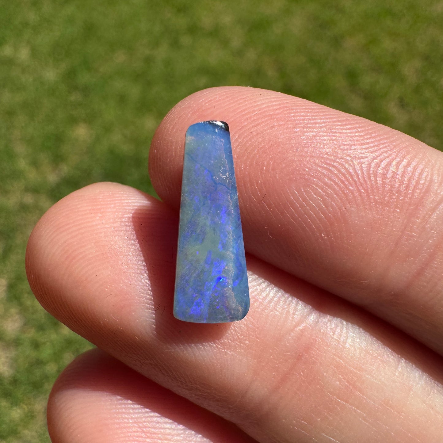 2.22 Ct small boulder opal - Broken River Mining