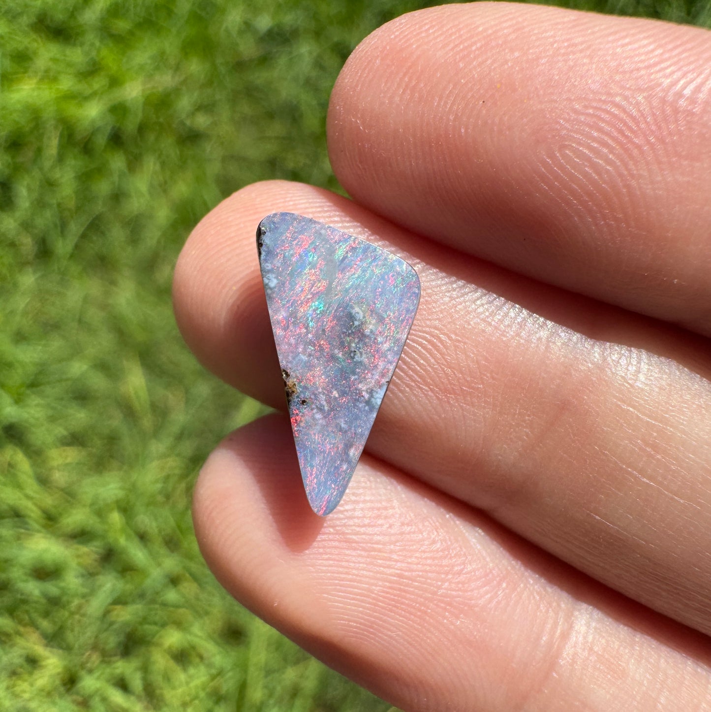 2.67 Ct small boulder opal