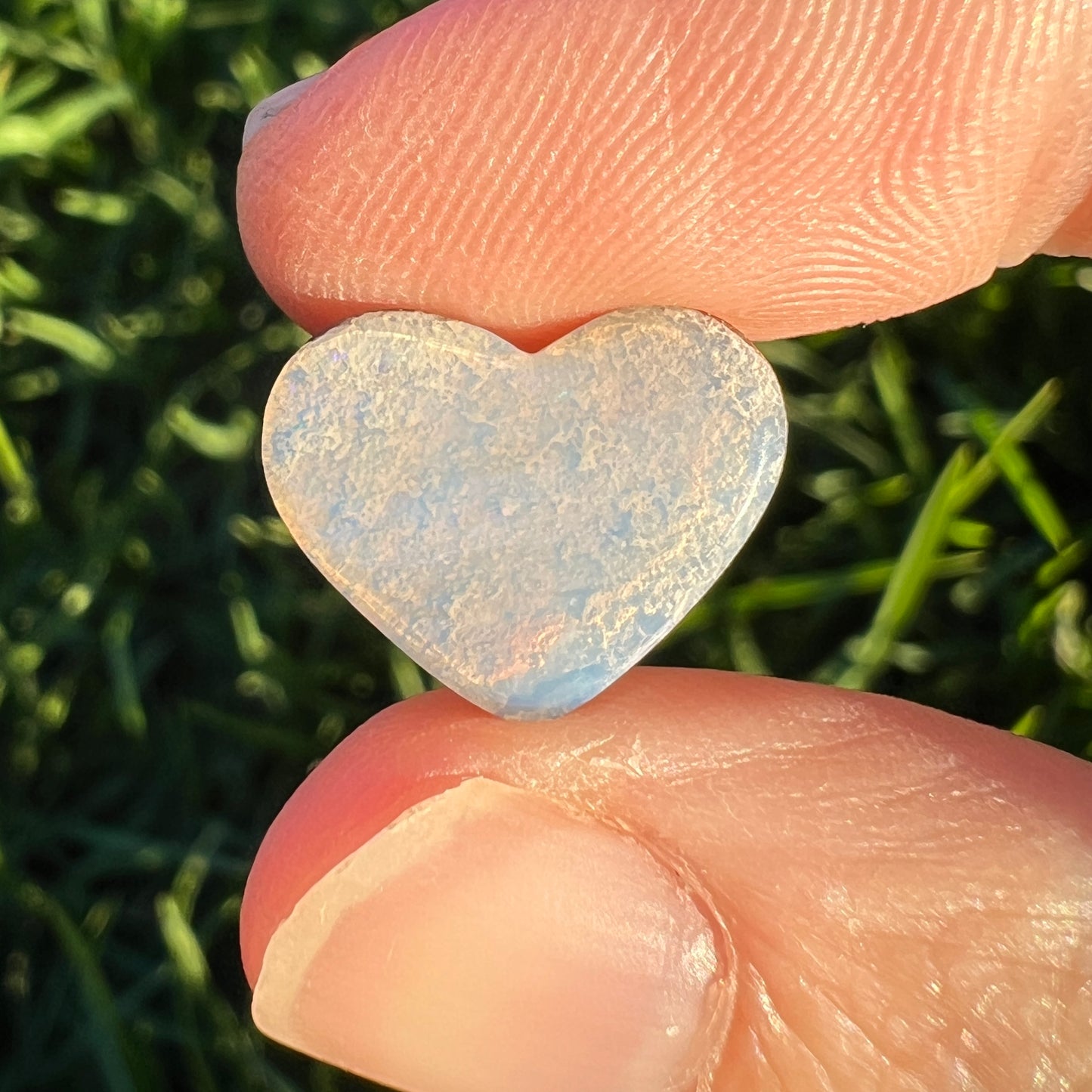 4.50 Ct heart boulder opal