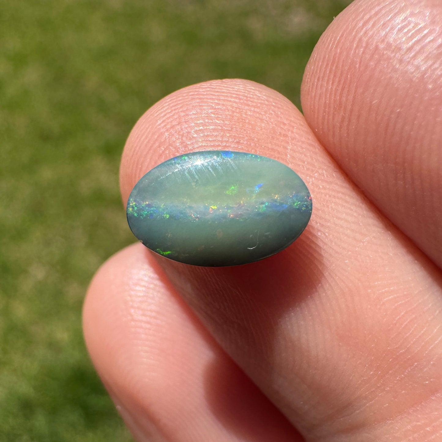 1.44 Ct small boulder opal - Broken River Mining